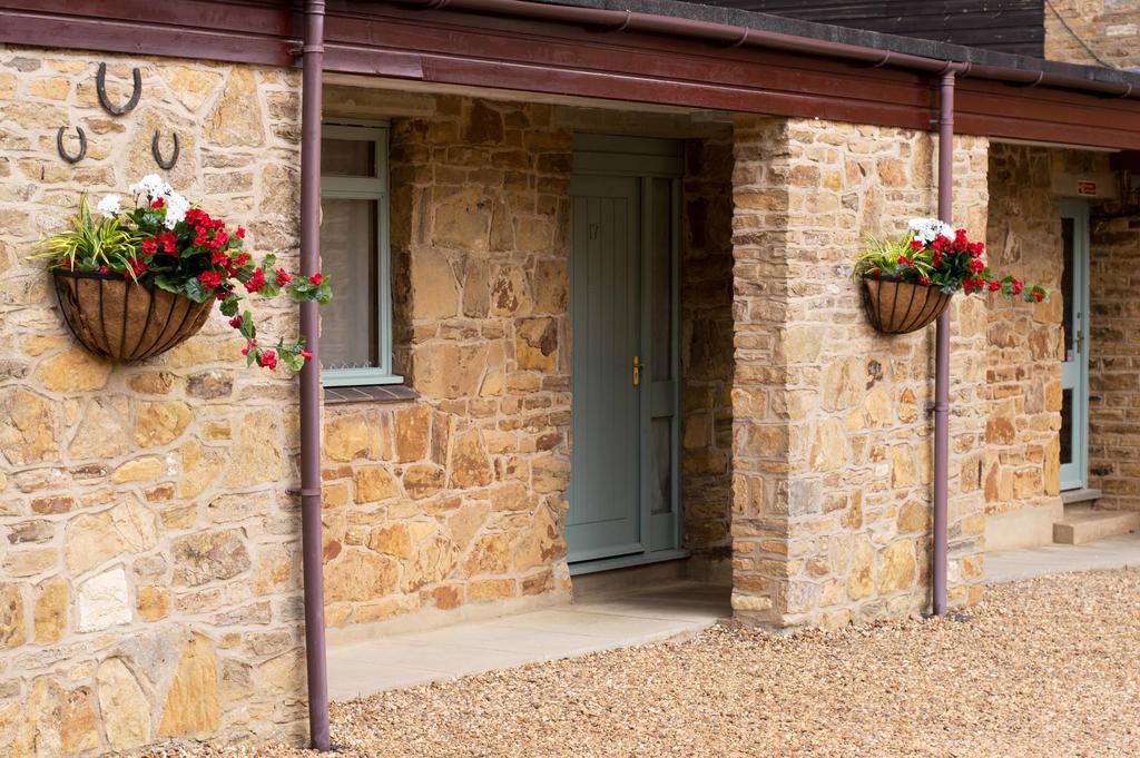The Poplars Moulton Hotel Exterior photo