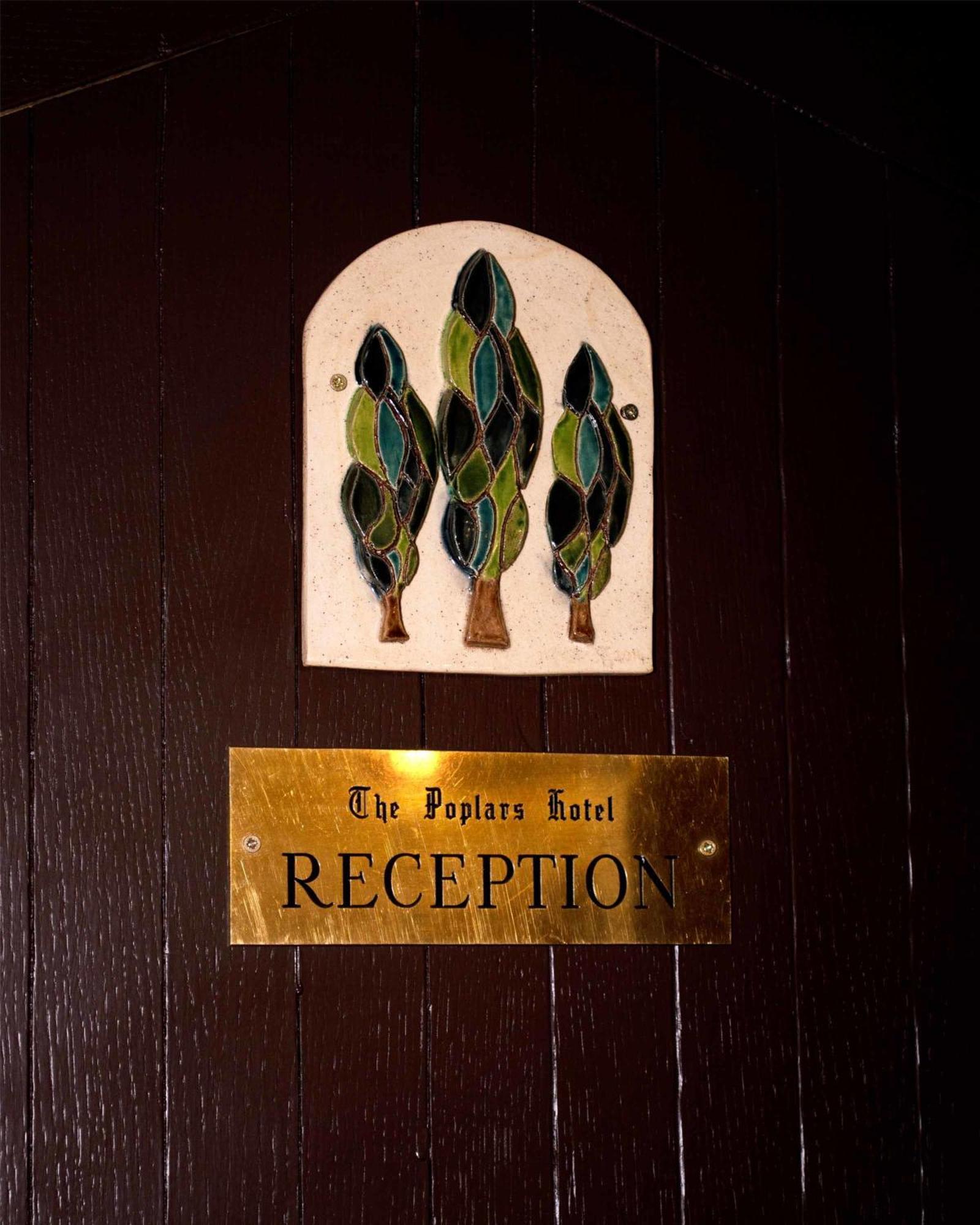 The Poplars Moulton Hotel Exterior photo